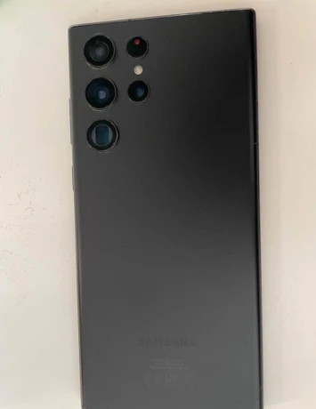 na-predaj-samsung-galaxy-s22-ultra-5g-12gb256gb-big-1