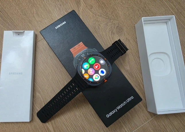 samsung-galaxy-watch-ultra-47mm-lte-big-2