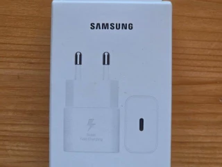 original-cestovna-nabijacka-samsung-25w