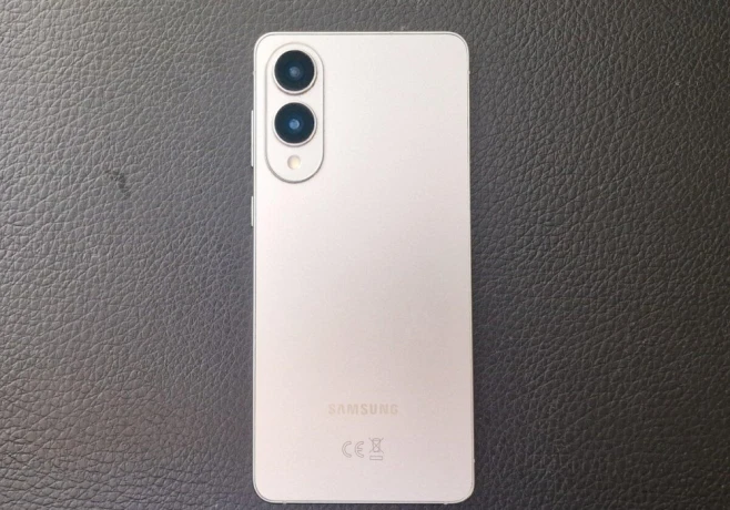 samsung-s25-edge-12256-gb-big-3