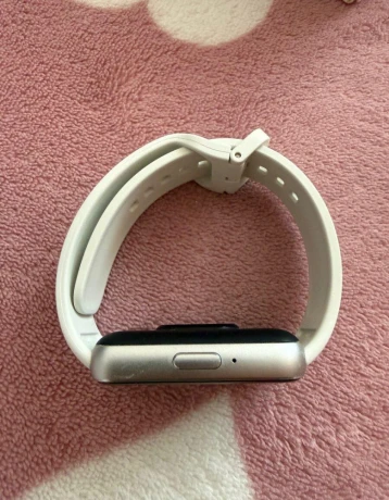 samsung-galaxy-fit3-nepouzivane-big-3