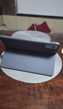 tablet-lenovo-pero-puzdro-big-4