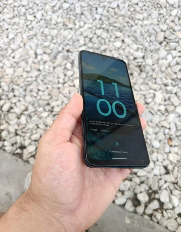 predam-vymenim-moto-g05-big-0