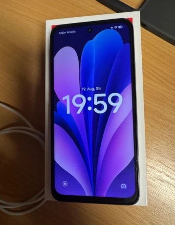 xiaomi-redmi-15-8256gb-titan-gray-v-zaruke-12-mesiacov-big-0