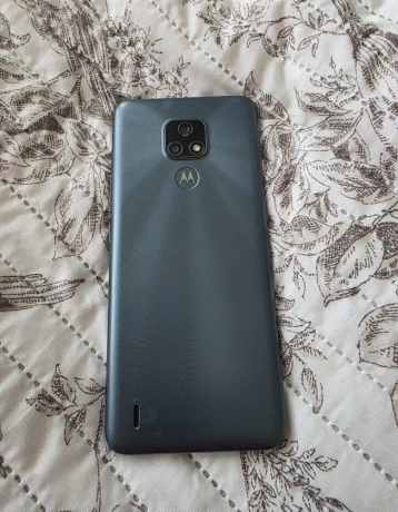 motorola-e7-big-3