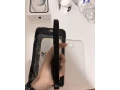 predam-kryt-guess-na-iphone-13-small-2