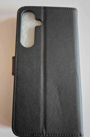 puzdro-na-samsung-galaxy-s24-plus-big-3