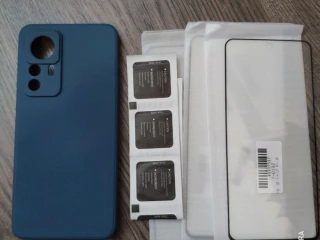 predam-puzdro-a-skla-na-xiaomi-12t-pro