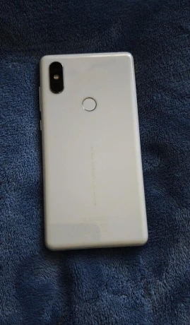 xiaomi-mi-mix-2s-big-2