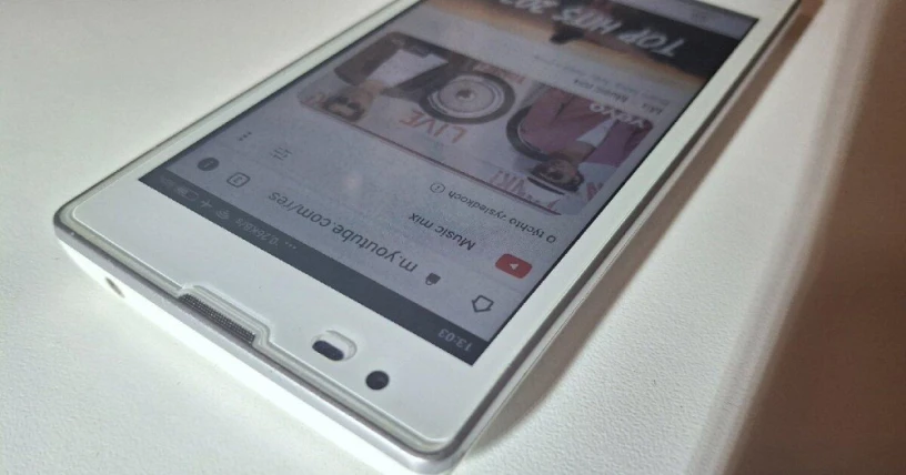 xiaomi-1s-1gb8gb-big-3