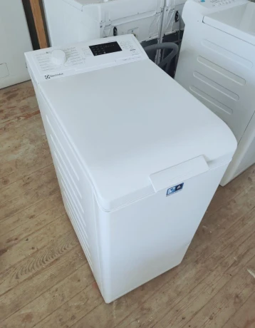 predam-pracku-electrolux-6kg-big-0