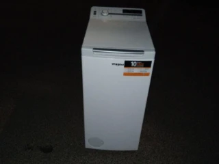 15-rocna-plnefunkcna-automaticka-pracka-whirlpooldisplay