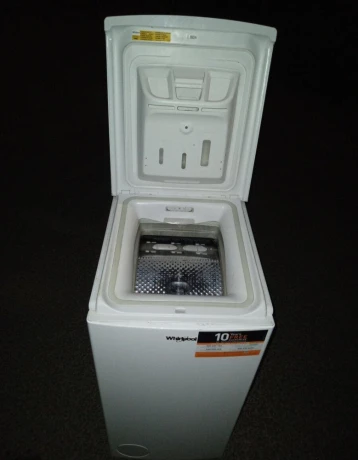 15-rocna-plnefunkcna-automaticka-pracka-whirlpooldisplay-big-3