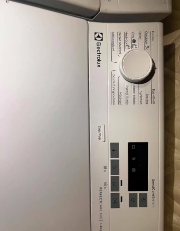 pracka-electrolux-big-0