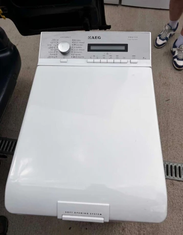 pracka-aeg-big-1