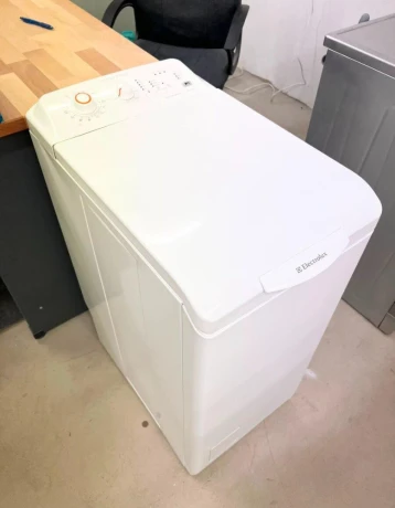 predam-pracku-electrolux-55kg-big-0