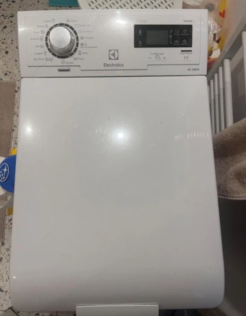 rezervovane-pracka-electrolux-big-0