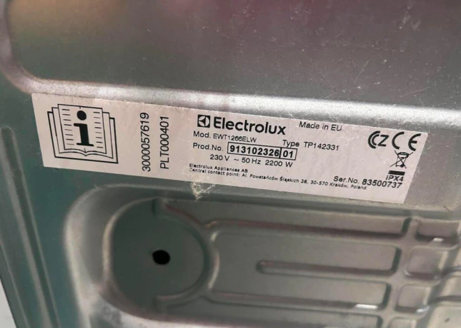rezervovane-pracka-electrolux-big-3