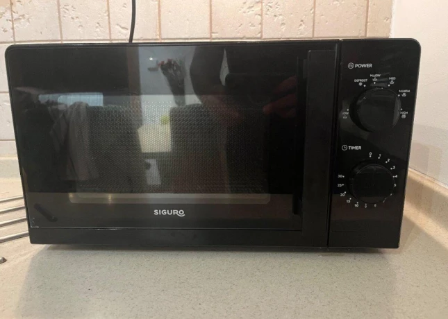 mikrovlnka-700w-big-3