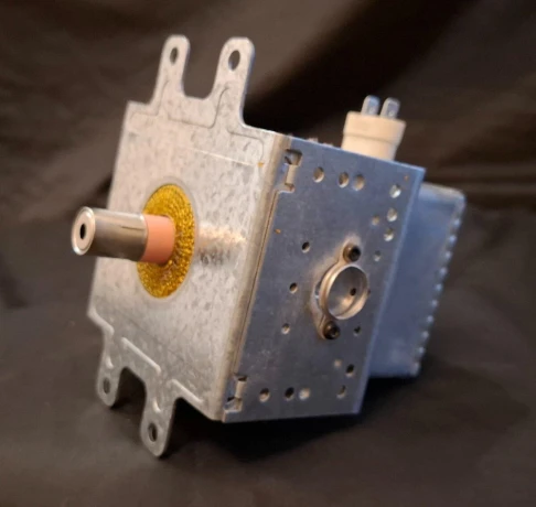 microwave-magnetron-for-whirlpool-mt-222-top-stav-1-kus-big-0