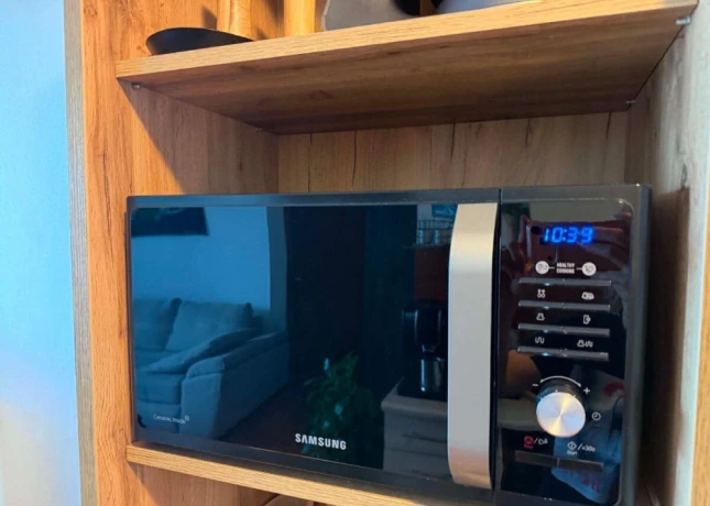 mikrovlnna-rura-samsung-minimalne-pouzivana-big-0