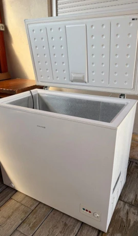 truhlicova-mraznicka-philco-249-l-big-4
