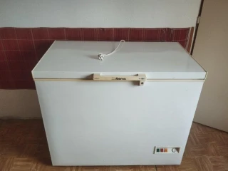 mraziaci-box-300-l
