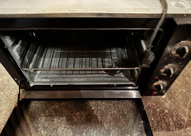 elektricka-rura-concept-et-5060-s-grilom-big-2