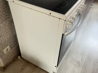 elektricky-sporak-zanussi-plne-funkcny