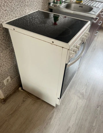 elektricky-sporak-zanussi-plne-funkcny-big-0