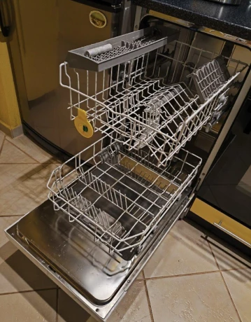 umyvacka-bosch-45-cm-big-1