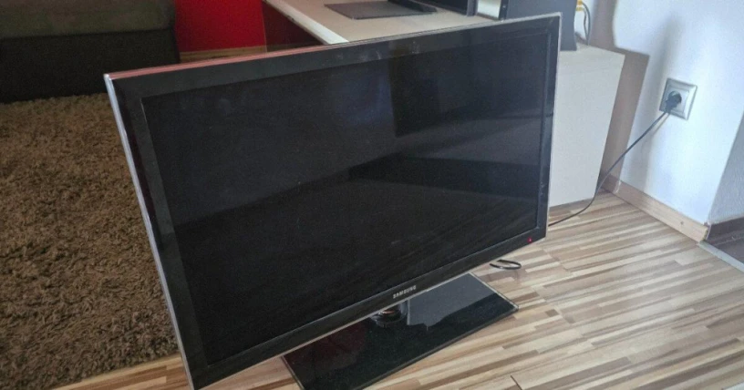 samsung-ue32d5000-bez-ovladaca-big-0