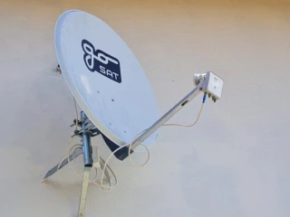 satelitny-komplet-pre-4-tv-parabola-hd-optibox-zebra