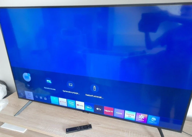 samsung-ue50tu7072u-128cm-big-0