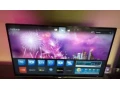 smart-led-tv-philips-42pfh6309-ambilight-tv-small-0