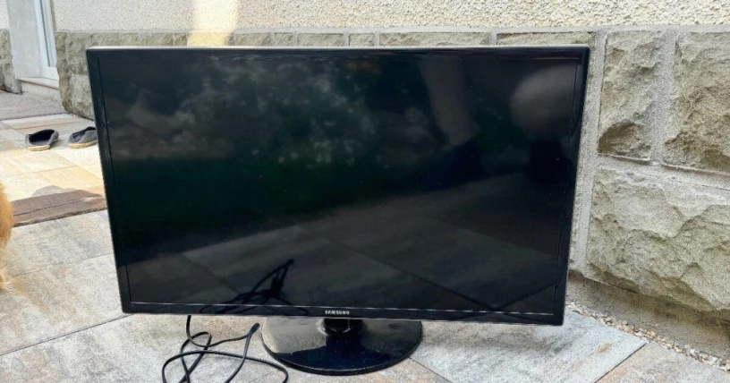 tv-samsung-big-0