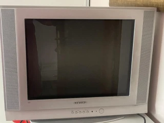 televizor-samsung-klasicky