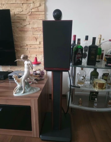 bowers-wilkins-705-s2-rosenut-big-2