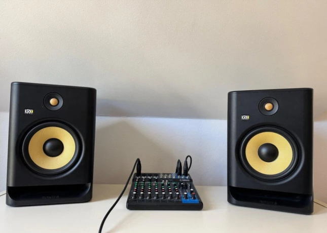krk-rokit-8-2ks-big-0