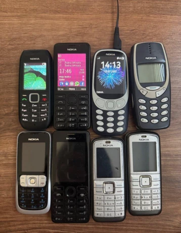 8x-stara-nokia-big-0