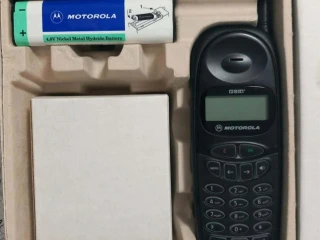 motorola-d160-komplet-aj-krabica-a-nabijacka