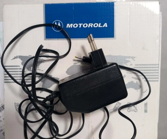motorola-d160-komplet-aj-krabica-a-nabijacka-big-2