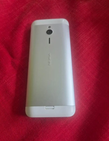 nokia-230-dual-sim-biela-v-dobrom-stave-plne-funkcna-samozre-big-2