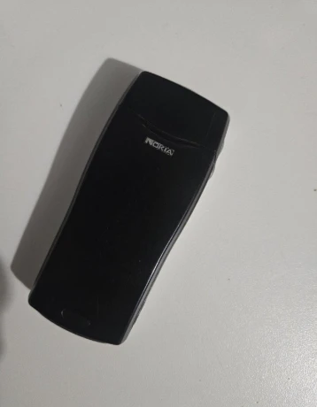 nokia-8210-big-1