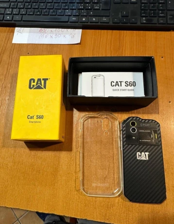predam-mobilny-telefon-cat-s60-big-0
