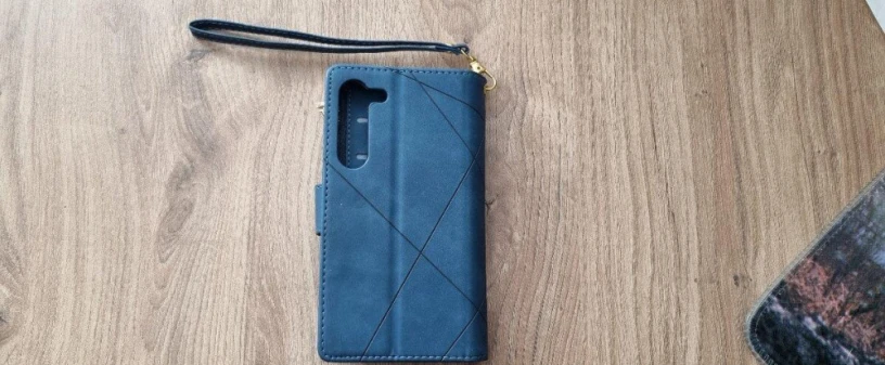 nove-puzdrokryt-samsung-galaxy-s23-big-4