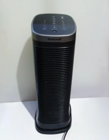 cisticka-vzduchu-honeywell-helen-of-troy-hfd323e-eai320kuo-big-1