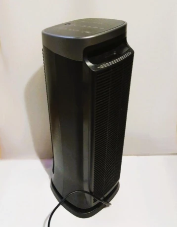 cisticka-vzduchu-honeywell-helen-of-troy-hfd323e-eai320kuo-big-3