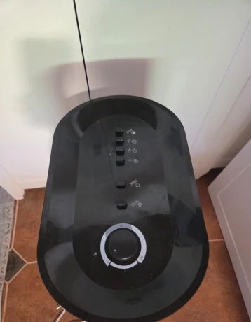 ochladzovac-a-zaroven-cisticka-vzduchu-guzzanti-big-4