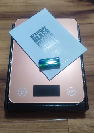 berlinger-haus-digitalna-kuchynska-vaha-rosegold-do-5kg-big-1